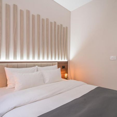 Veneti Suites Belgrade Exterior photo