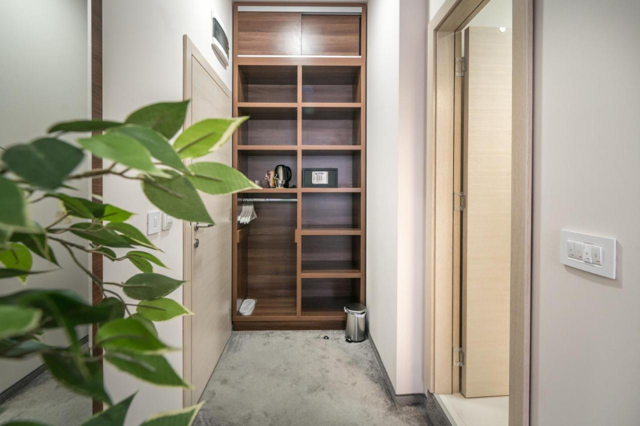 Veneti Suites Belgrade Exterior photo