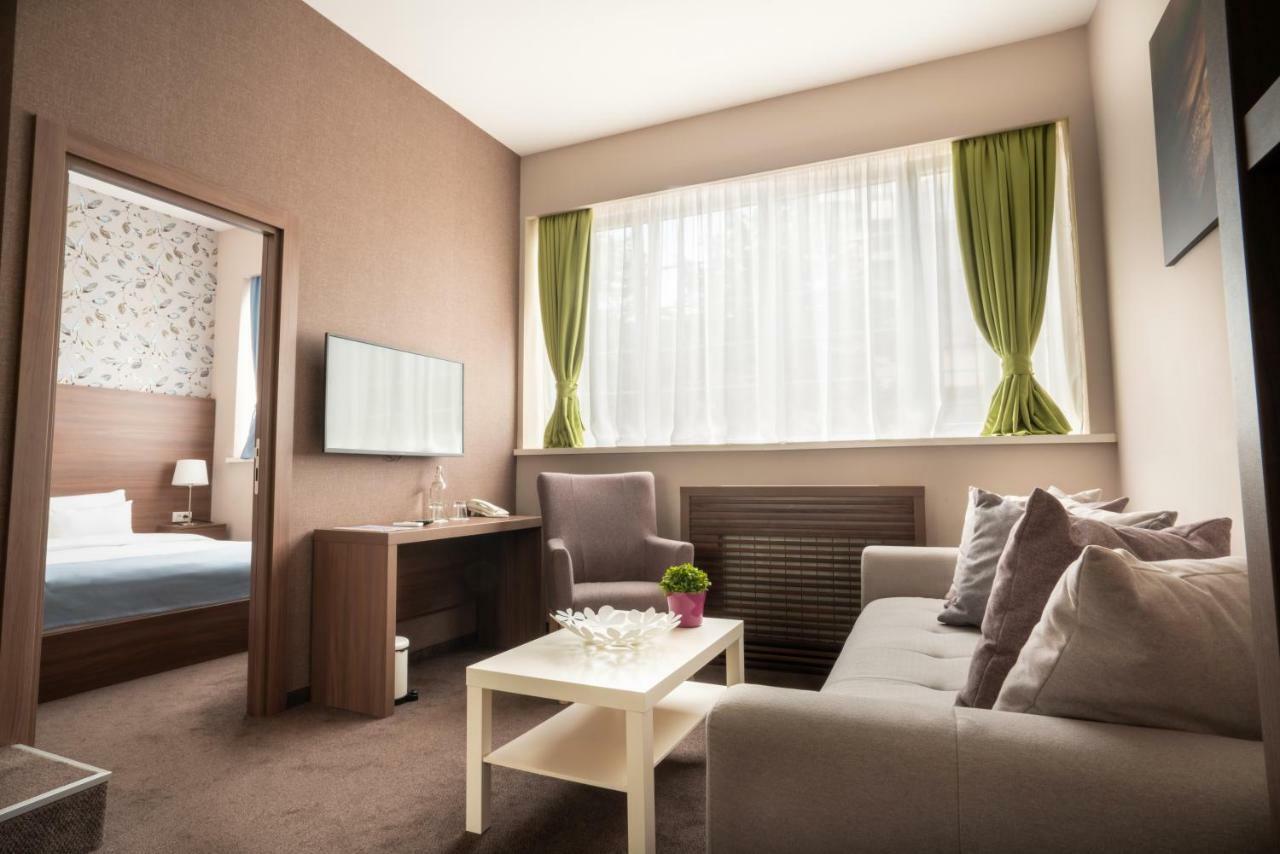 Veneti Suites Belgrade Exterior photo