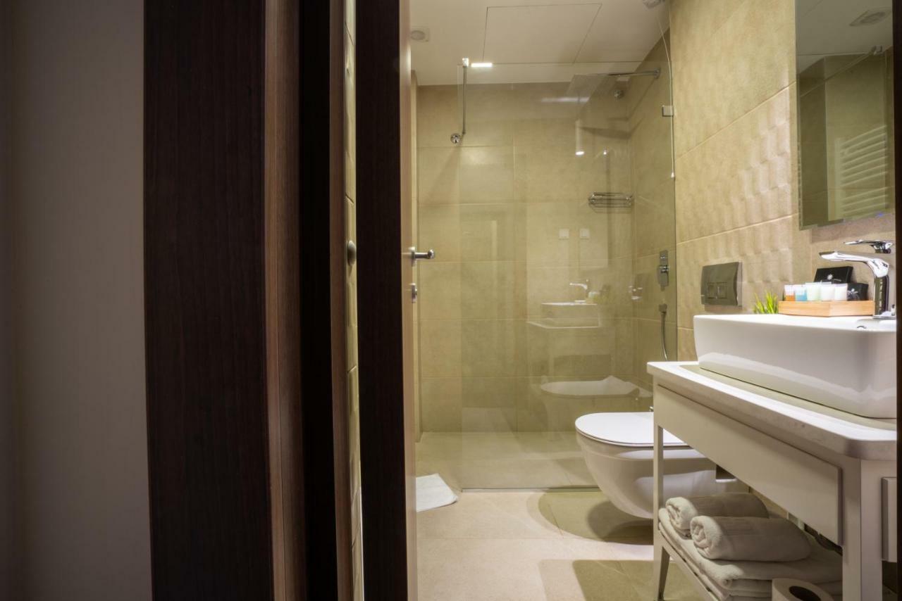 Veneti Suites Belgrade Exterior photo